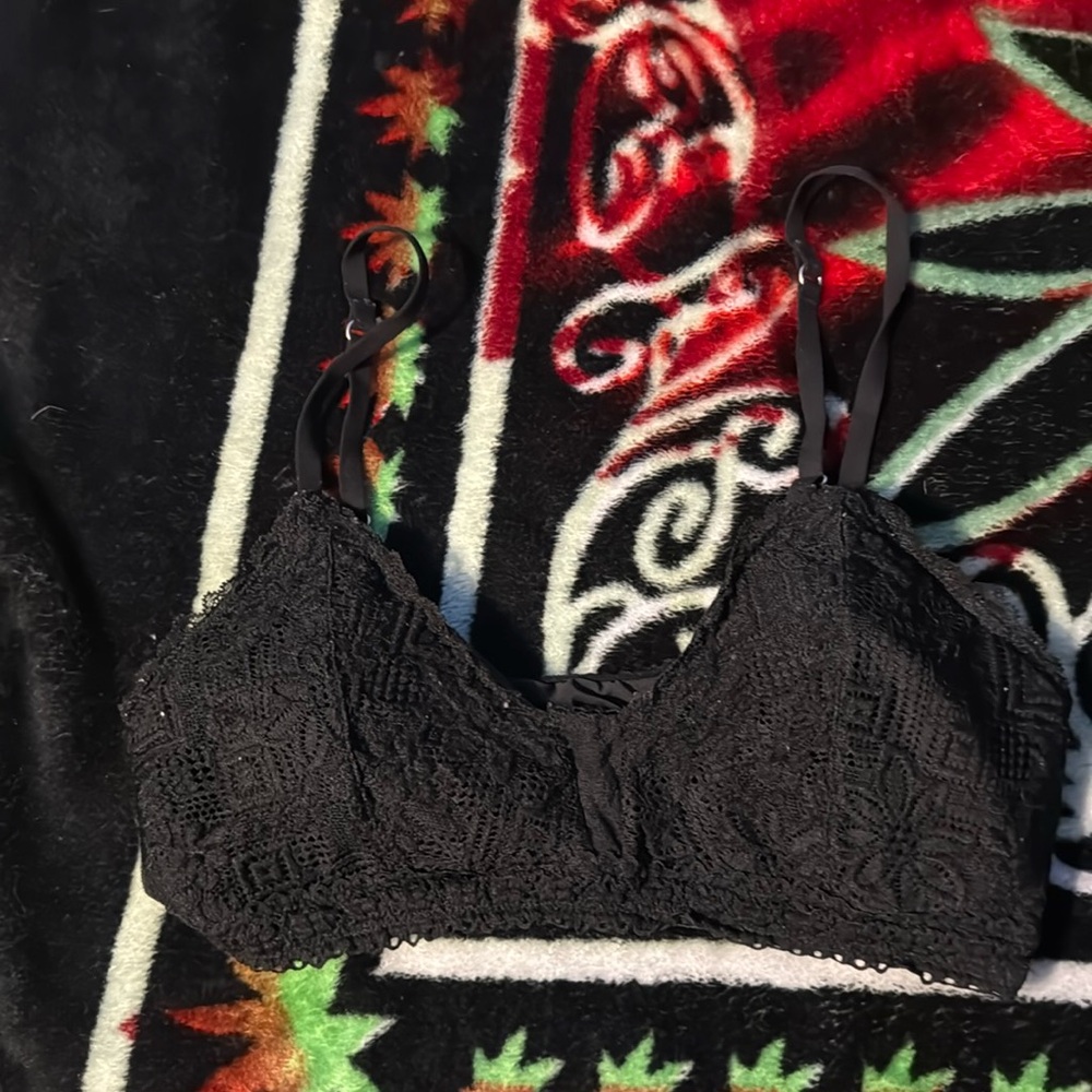 Black bralette